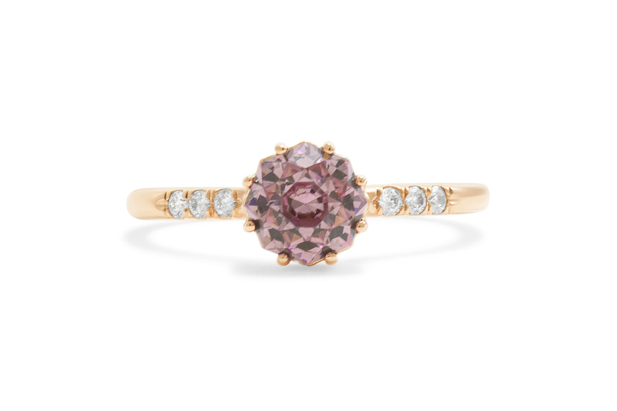 Mahenge garnet ring 2025