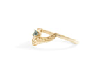 Mermaid tail Sapphire ring, Gold