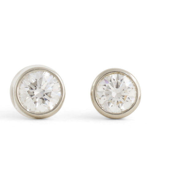 Diamond Stud Earrings, Gold – Michaela Farkasovska