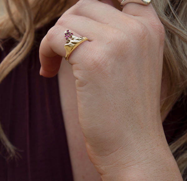 Voice of Love Ring, Gold