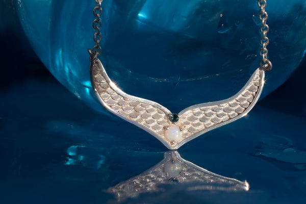 Mermaid Tail Necklace, Silver