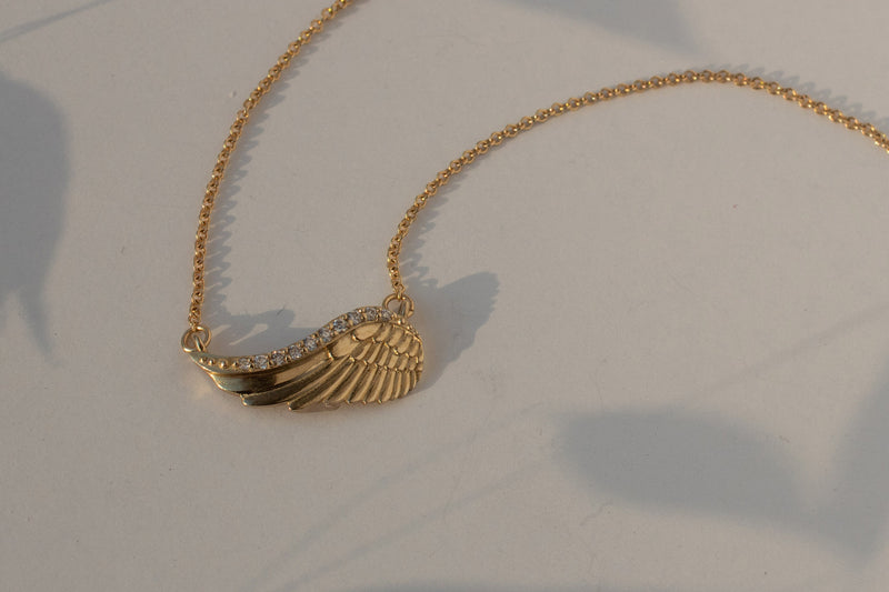 Soar Wing Diamond necklace, Gold